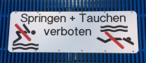 Springen und Tauchen verboten